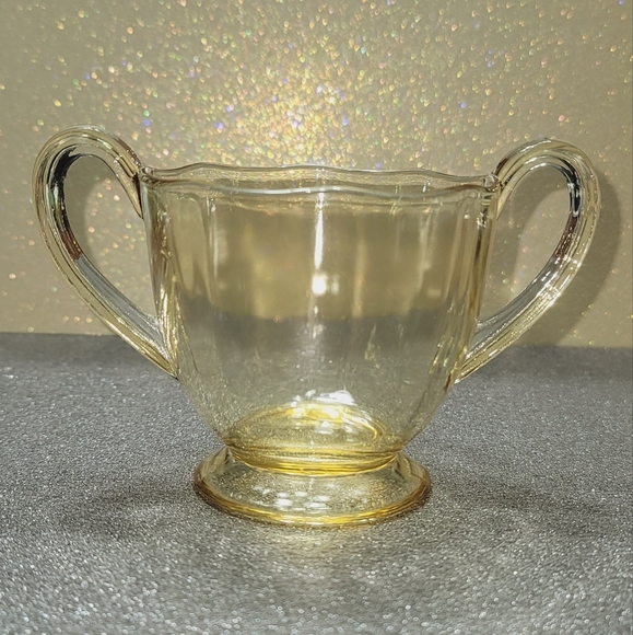Vintage Fostoria Fairfax Yellow Depression Glass Sugar Bowl - Picture 5 of 5